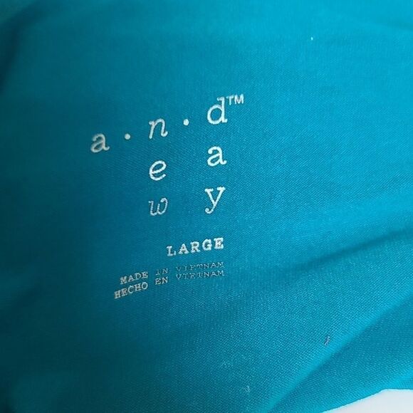 A NEW DAY TOP - Picture 9 of 10